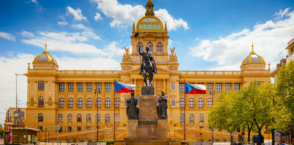Prague Tour Package